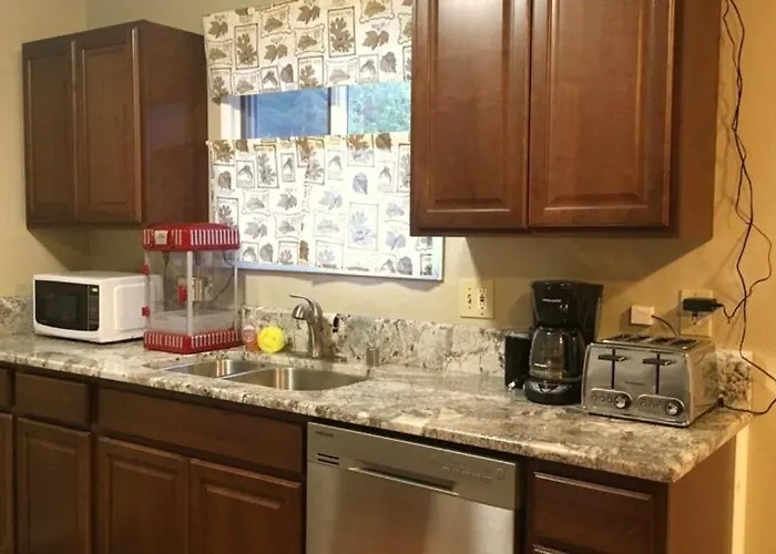 Granite Getaway - Quiet, Comfortable Place Offering 10% Off On Tours!